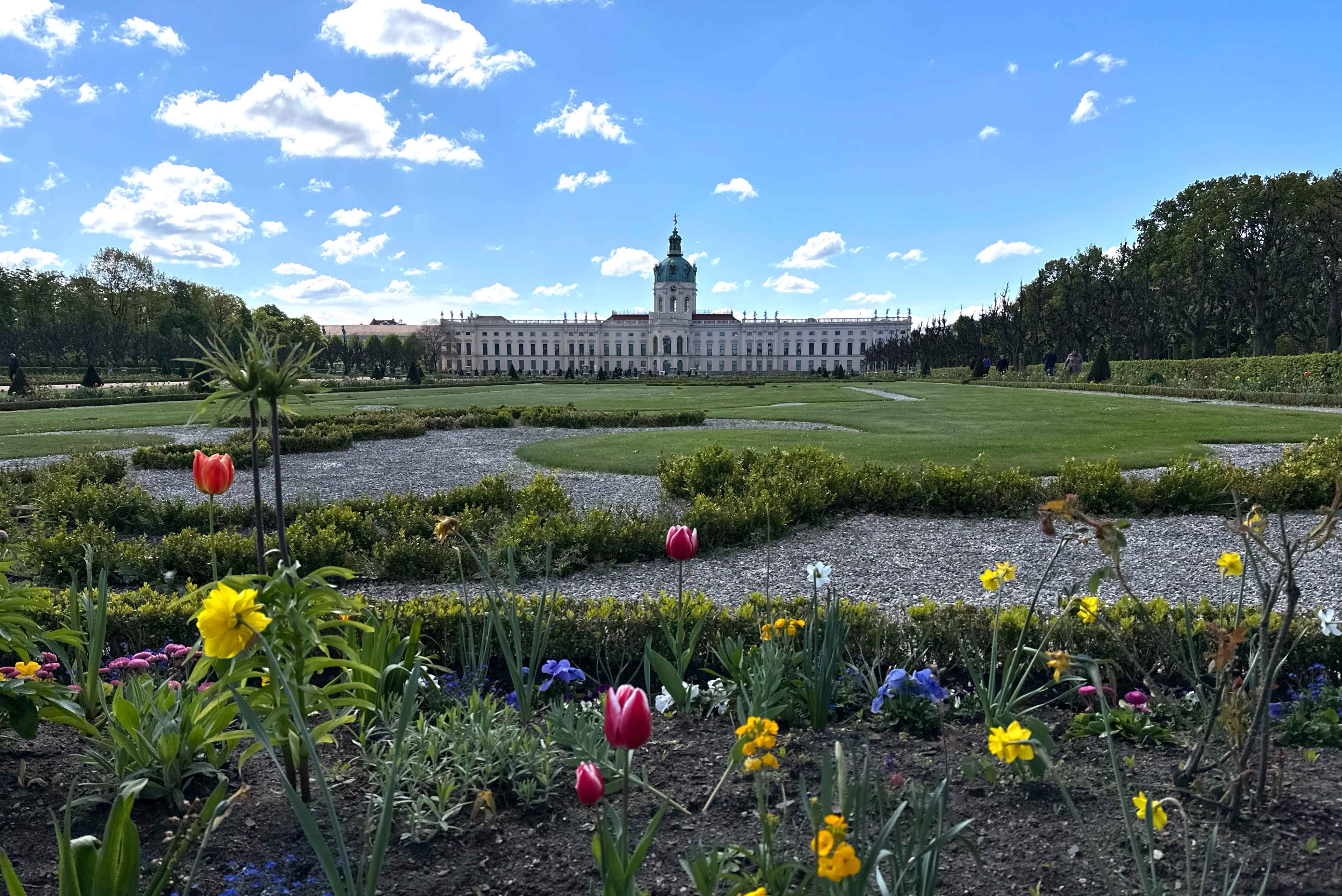 Bunt in Berlin – Teil 2: Stadt, Land, Schloss und Fahndung